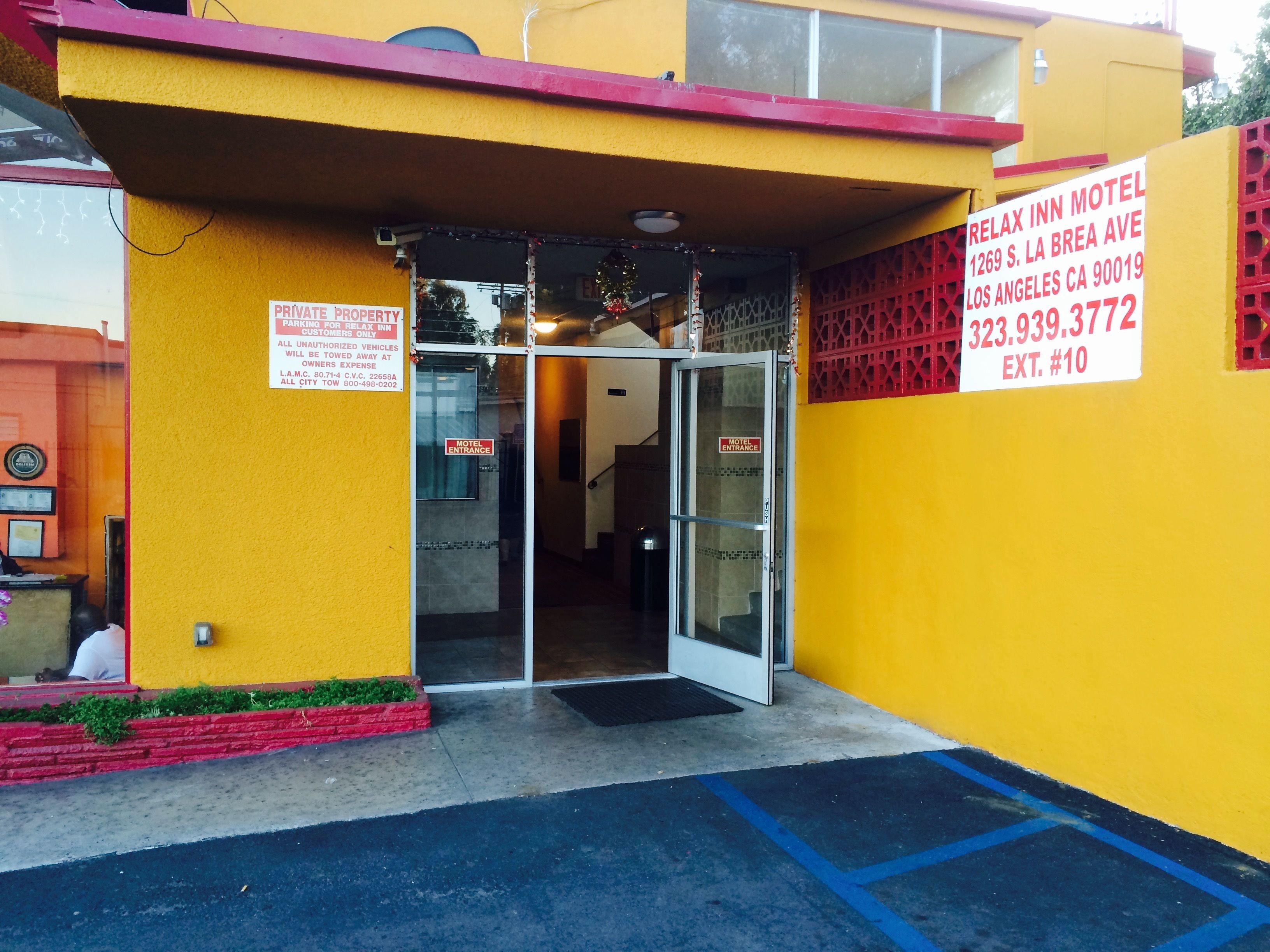 Relax Inn — Photos 2